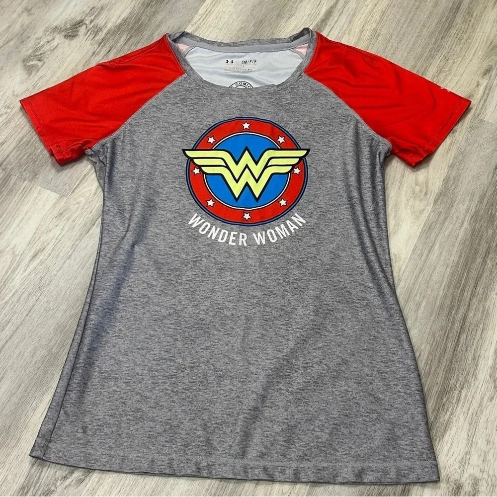 Under Armour DC Wonder Woman Colorblock Raglan Athletic Performance‎ T-Shirt / S